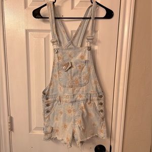 Small Light blue daisy overall shorts  Brand: No Boundaries